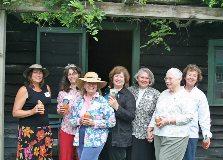 Chester Garden Club is a not-for-profit organization in Chester, New Jersey with mission to promote gardening, conservation, and environment.